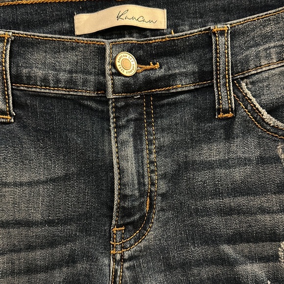 Kancan size 28 women’s cropped distressed jean - Picture 2 of 6